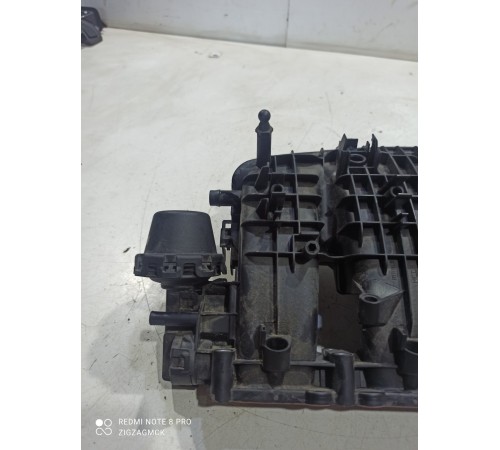 Впускной коллектор