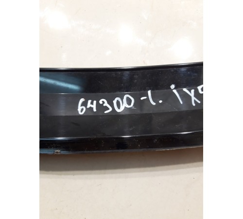 Молдинг двери (передний, правый)