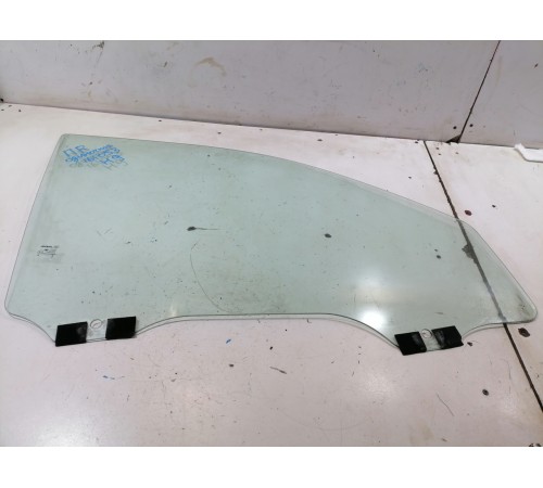 Стекло двери переднее правое