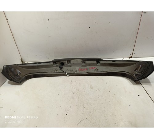 Спойлер (Дефлектор) крышки багажника