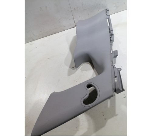 Обшивка багажника правая (верхняя)