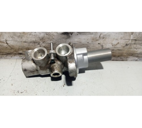 Главный тормозной цилиндр