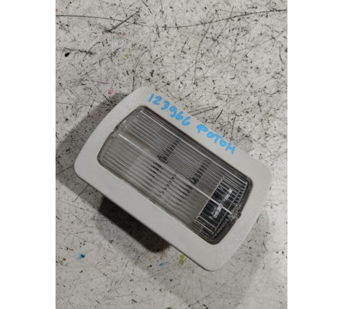 Плафон внутреннего освещения кабины