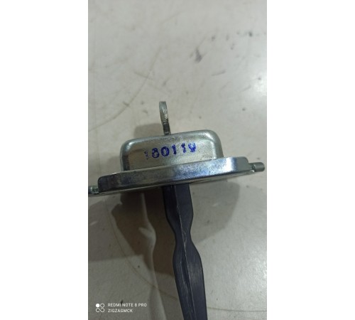 Ограничитель двери(передний правый)