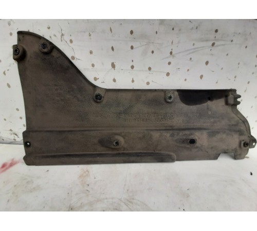 Защита антигравийная задняя правая