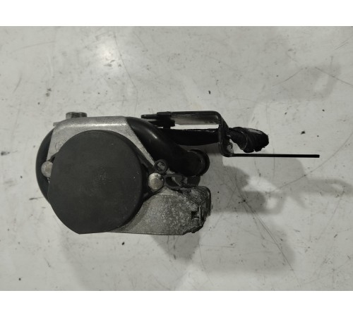 Ремень безопасности (передний левый)