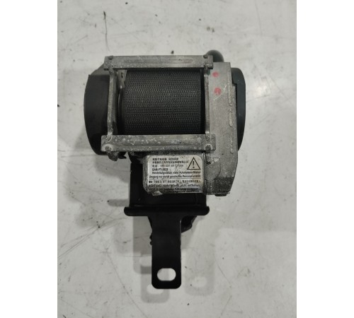 Ремень безопасности (передний левый)