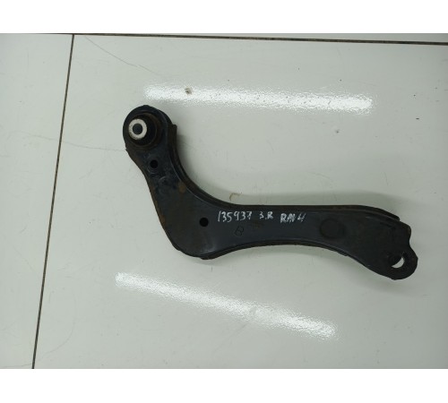 Рычаг задний правый