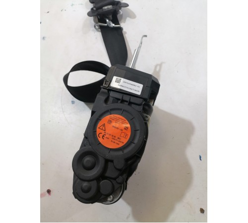 Ремень безопасности передний левый