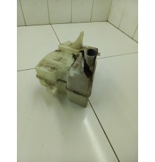 Бачок омывателя лобового стекла