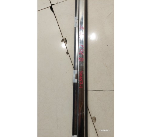 Уплотнитель стекла (задний левый наружный)