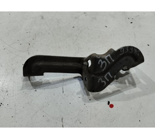 Кронштейн(крепление) кузова задний правый