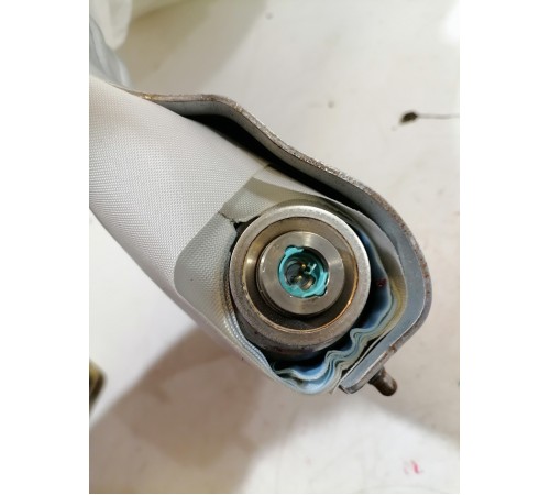 Подушка безопасности пассажира 