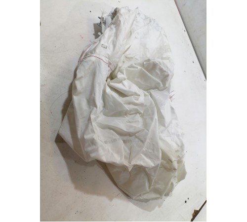 Подушка безопасности пассажира 