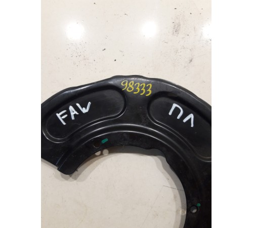 Кожух тормозного диска(передний левый)