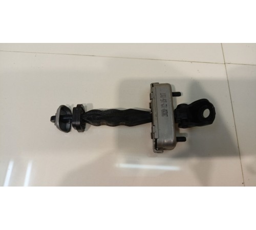 Ограничитель двери передней правой