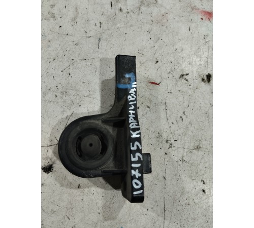 Кронштейн радиатора левый