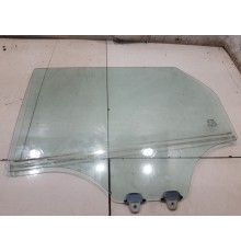 Стекло двери (заднее, левое)
