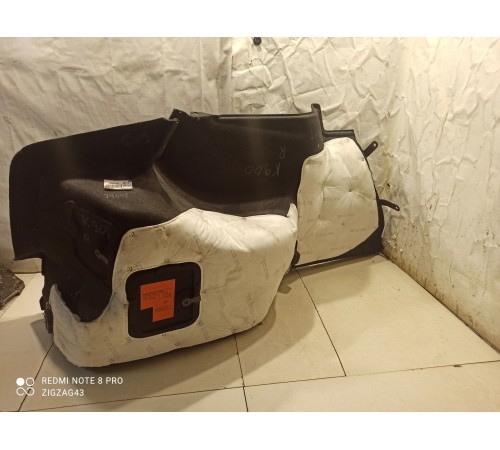 Обшивка багажника(правая)