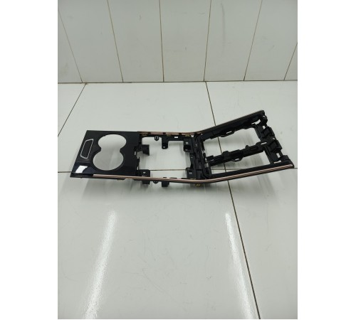 Накладка центральной консоли