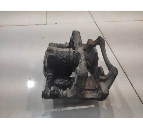 Суппорт (передний, левый)