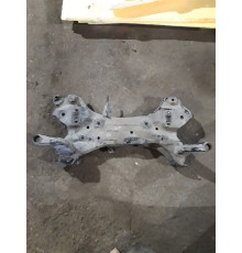 Подрамник передний