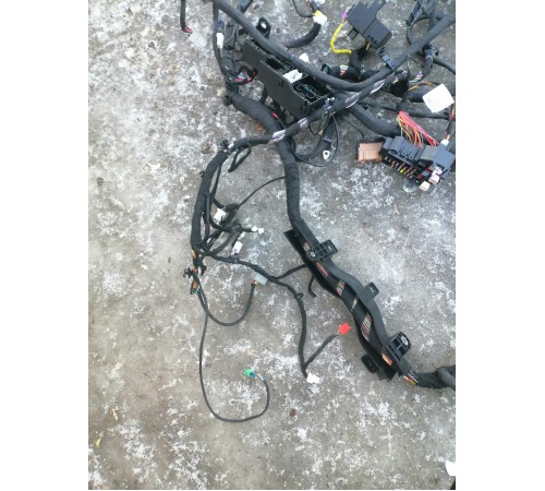 Проводка салона,с блоком предохранителей