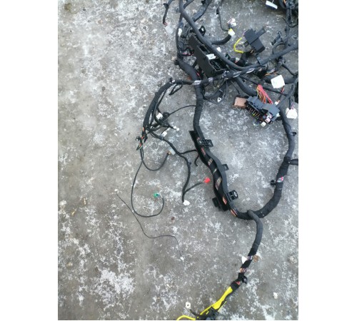 Проводка салона,с блоком предохранителей