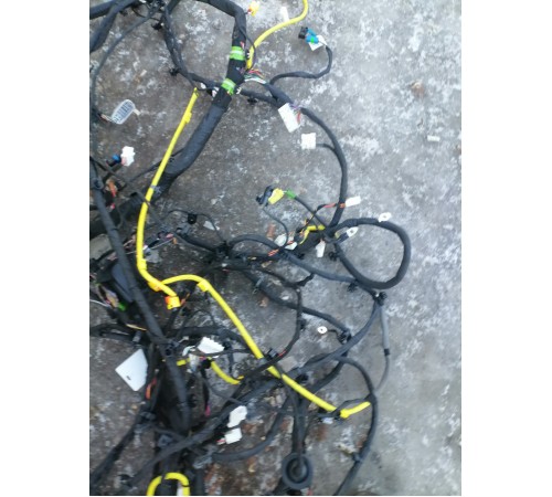 Проводка салона,с блоком предохранителей