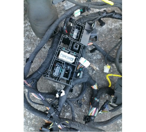 Проводка салона,с блоком предохранителей