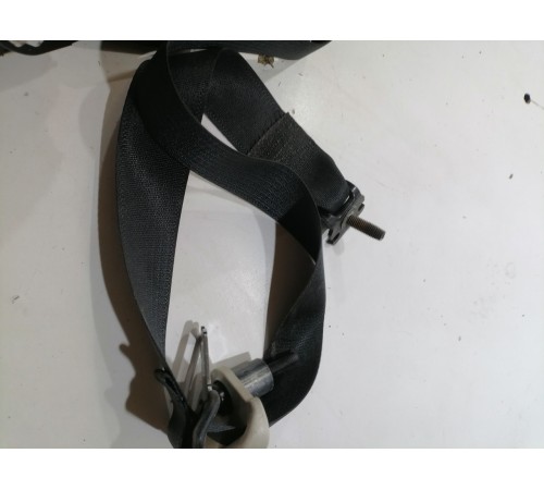 Ремень безопасности задний правый