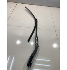 Стеклоочиститель (левый)