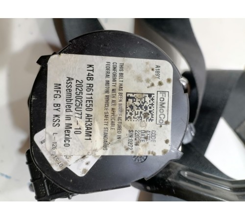 Ремень безопасности задний правый