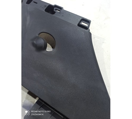 Обшивка стойки(задняя правая)