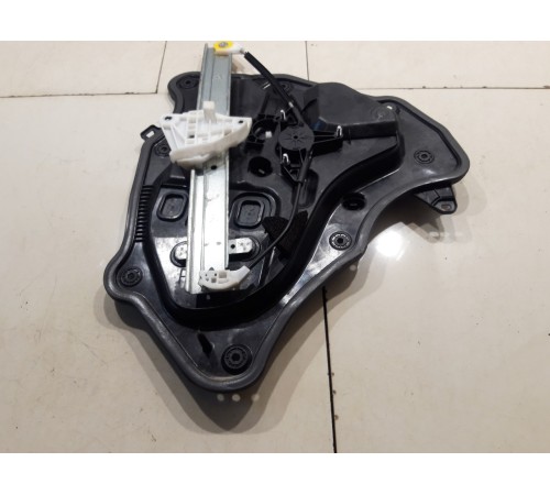 Стеклоподъёмник (задний, правый)