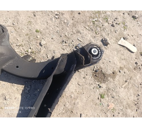 Балка подвески задняя, подрамник