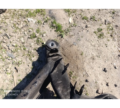 Балка подвески задняя, подрамник