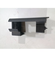 Накладка крепления переднего левого сиденья правая