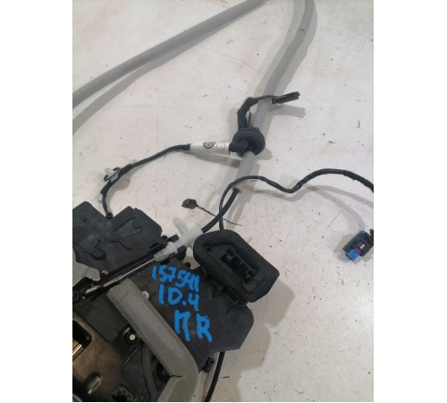 Замок двери передний правый