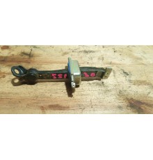 Ограничитель  двери задней левой