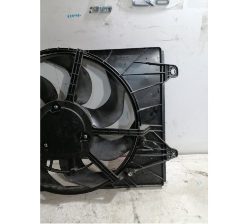 Диффузор радиатора