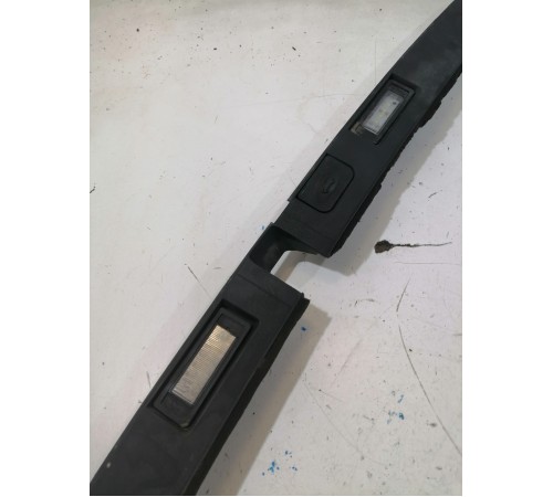 Накладка двери багажника