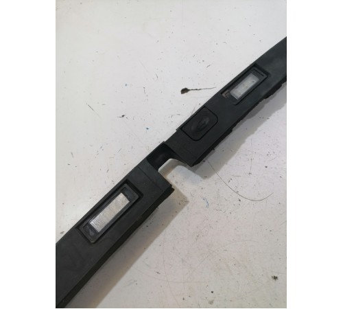 Накладка двери багажника