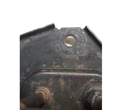 Петля капота