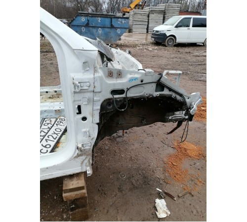 Лонжерон передний правый