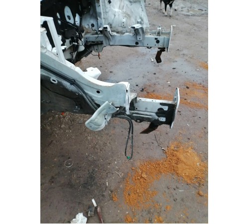 Лонжерон передний правый