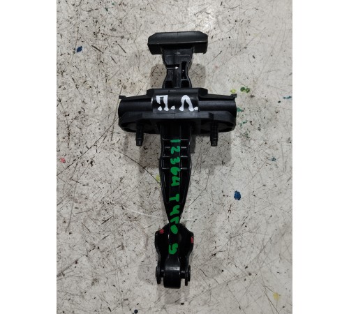 Ограничитель двери передний левый