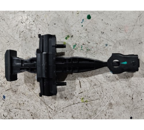 Ограничитель двери передний левый