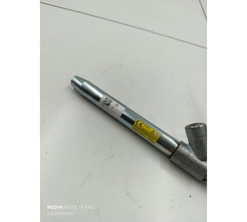 Натяжитель ремня безопасности передний правый