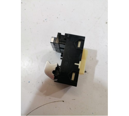 Кнопка стеклоподъемника